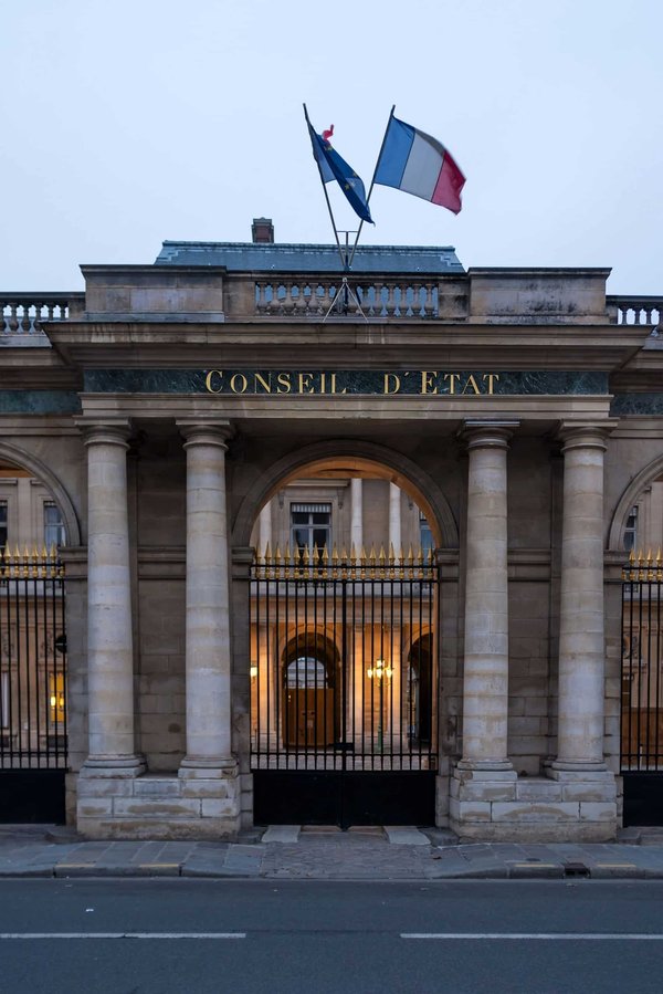 Quels sont les meilleurs conseils pour réussir en tant que spécialiste en gestion de sous-traitants dans le secteur de la construction?